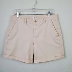 GAP Girlfriend Cream Shorts Size 8